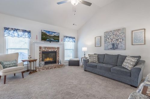 671 Lakeview Bend Cir, Jefferson GA  30549-7061 exterior