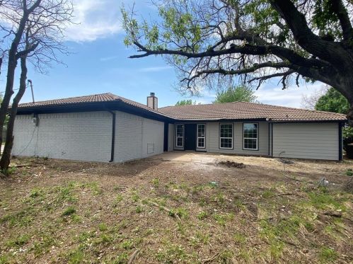 5317 Weddington Ct, Fort Worth TX  76133-5909 exterior