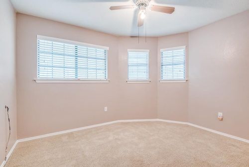 2440 Pecan Grv Ct, Irving TX  75060-6563 exterior