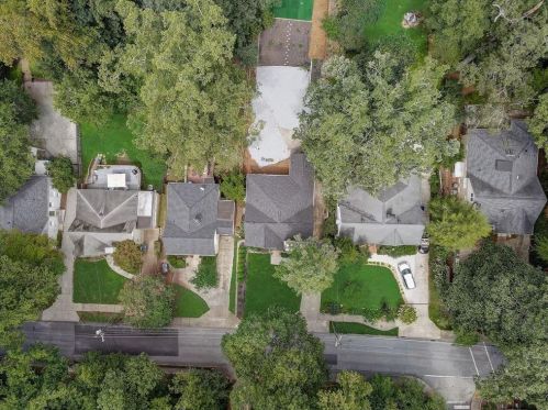 166 Lindbergh Dr, Atlanta GA  30305-3729 exterior