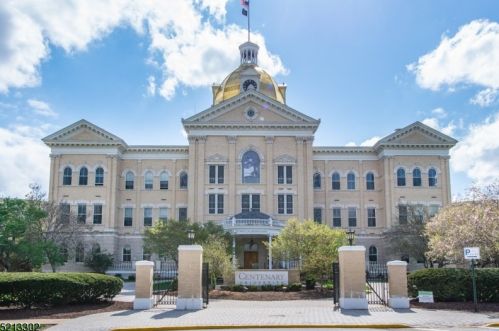 101 Charles St, Hackettstown NJ  07840-1209 exterior