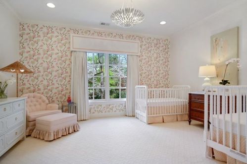 2672 Ellwood Dr, Atlanta GA  30305-3866 exterior