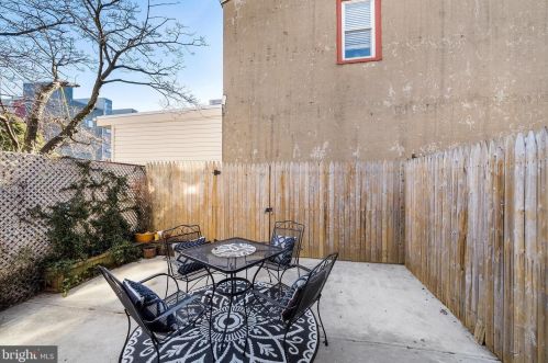 1636 Eyre St, Philadelphia PA  19125-2420 exterior