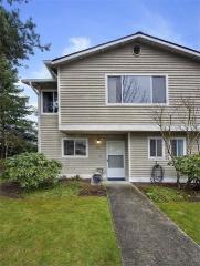 1526 192nd St, Bothell WA  98012-6893 exterior
