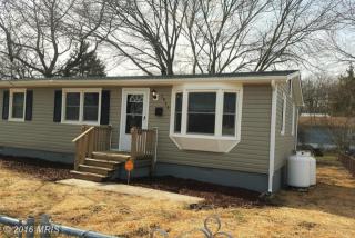 1913 Howard Ave, Fredericksburg, VA 22401-7261