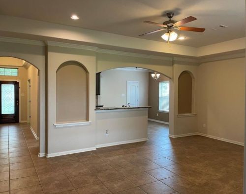 6214 Oxford Lake Dr, Richmond TX  77471-4659 exterior