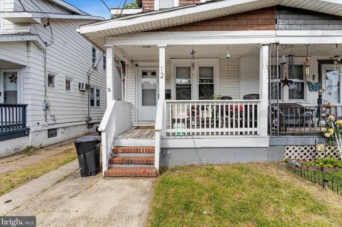 12 Charlotte Ave, Trenton, NJ 08629-1409