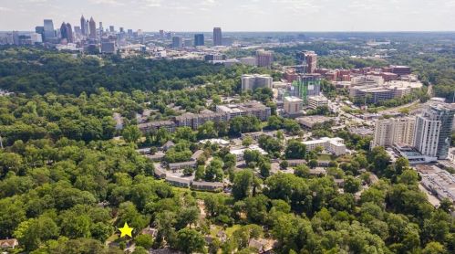 2097 Fairhaven Cir, Atlanta, GA 30305-4312
