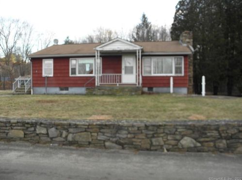 15 Lapiere Rd, Fabyan, CT 06255-1207