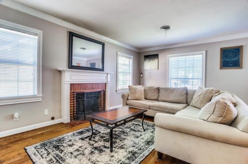 4333 Locke Ave, Fort Worth TX  76107-5410 exterior