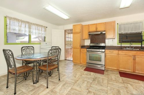816 Mokauea St, Honolulu, HI 96819-4080