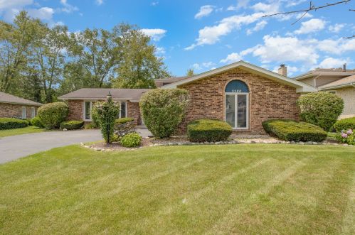 3588 Arthur Rd, Crete, IL 60417-1522