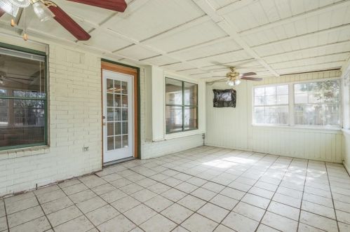 100 Grand Mdw Dr, Fort Worth TX 76108-3942 exterior