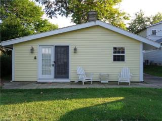3491 Edgewater Dr, Vermilion OH  44089-2361 exterior