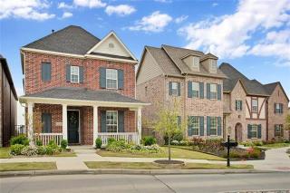 2221 Cardinal Blvd, Carrollton TX  75010-4925 exterior