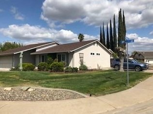 2260 Dels Ln, Turlock, CA 95382-1642