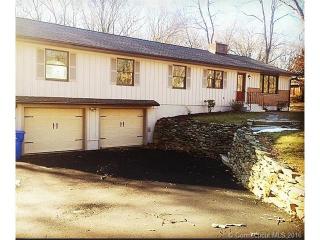 26 Hillside Ln, Upper Stepney, CT 06468-3313