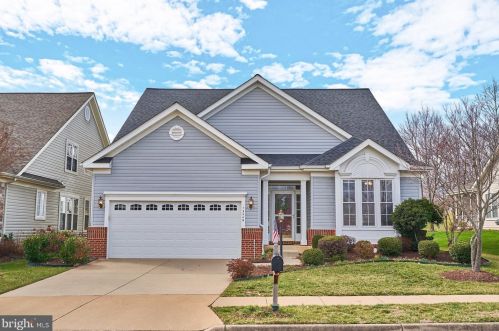 13049 Triple Crown Loop, Gainesville, VA 20155-6646