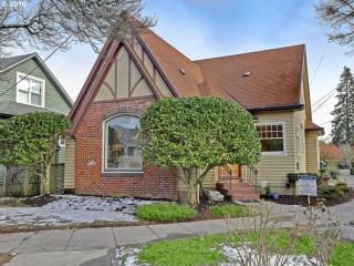 3300 70th Ave, Portland, OR 97213-5270