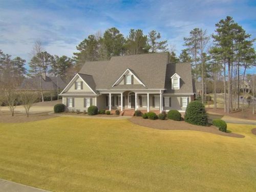 880 Foxwerthe Dr, Kennesaw, GA 30152-2880