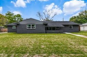 3641 Coral Gables Dr, Dallas, TX 75229-2620