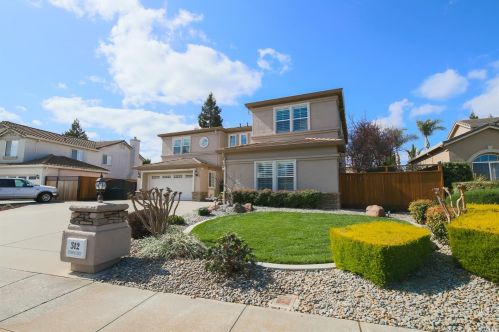 312 Stoneridge Cir, Vacaville, CA 95687-4327