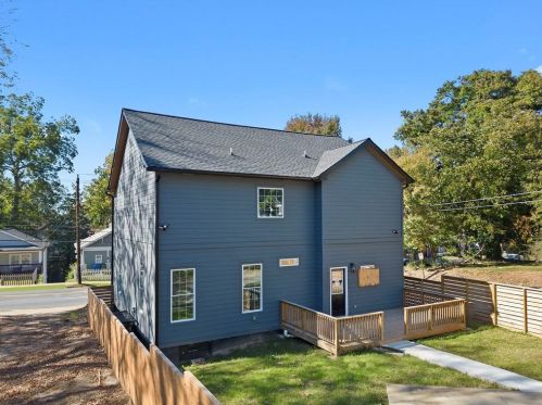 74 Joseph E Lowery Blvd, Atlanta GA  30314-3748 exterior