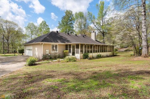 71 Dogwood Trail Dr, Stockbridge GA  30281-6002 exterior