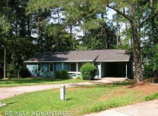 3032 Brook Hollow Dr, Rex GA  30273-2425 exterior