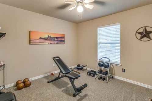 8100 Broken Arrow Rd, Fort Worth TX  76137-1291 exterior