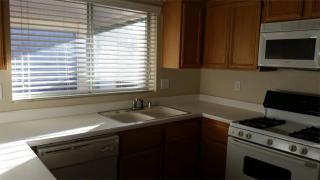 1031 Oak Shade Ln, Henderson NV  89015-6907 exterior