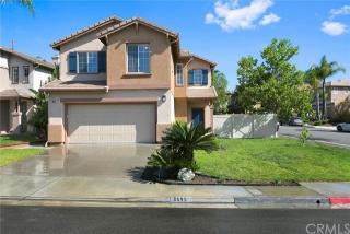 8695 Sunnywalk Ln, Anaheim, CA 92808-1688