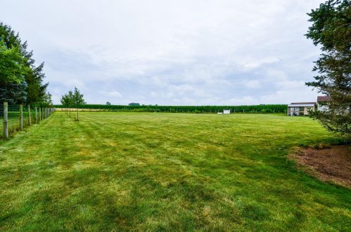3592 Hampton Rd, Springfield OH  45502-9690 exterior