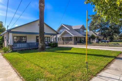 406 Arrow Hwy, Upland, CA 91786-4820