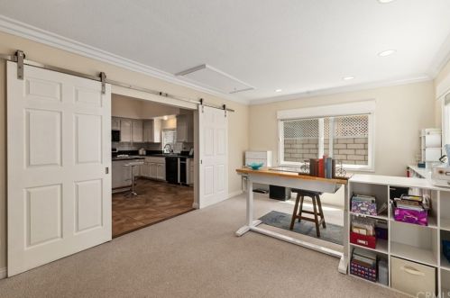 5 Fulton, Irvine CA  92620-3349 exterior