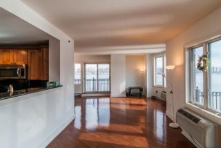 6315 City Pl, Edgewater NJ  07020-3179 exterior