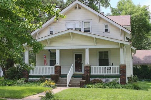 613 Vine St, Mead, NE 68041-3036