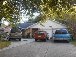 7134 Ensworth Dr, Houston, TX 77016-2308