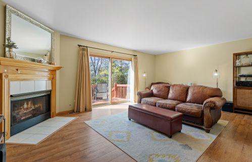 15956 Ashford Ct, Tinley Park, IL 60477-6750