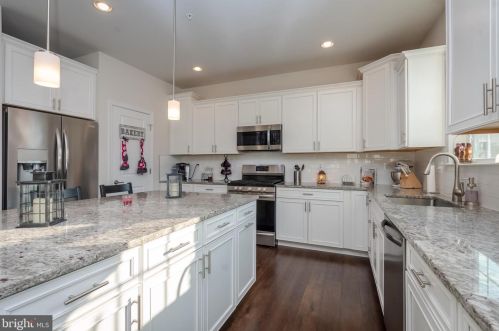 813 Bentgrass Dr, Aberdeen MD  21001-3948 exterior