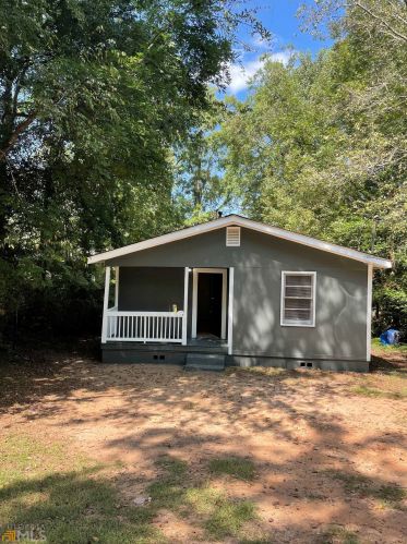 135 Alabama St, Griffin, GA 30223-2516