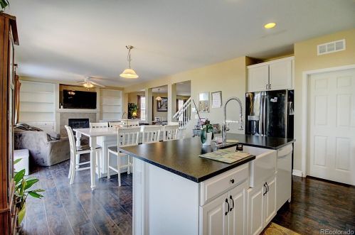 6607 Kewaunee Way, Aurora CO 80016-4310 exterior