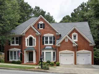 1029 Towne Lake Hls, Holly Springs, GA 30189-2501