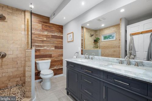 2231 Luzerne Ave, Silver Spring MD 20910-2133 exterior