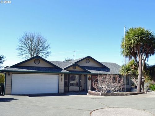 1049 Ransom Ave, Harbor OR  97415-9254 exterior