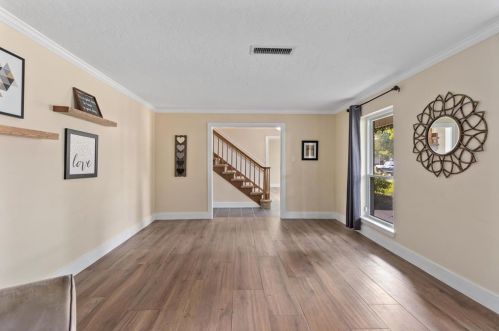 326 Bayou View Dr, Taylor Lake Village TX  77586-6104 exterior