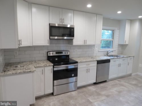 169 Longstreet Ave, Fredericksburg, VA 22401-4012