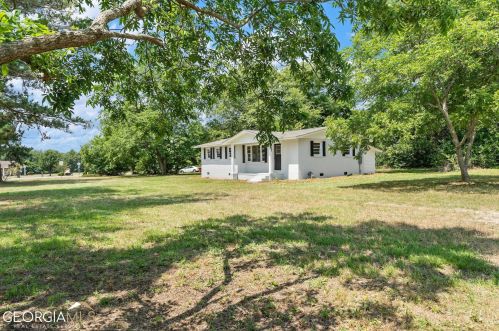 404 Zeta St, Tennille, GA 31089-1353