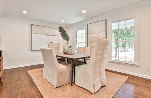 3911 Edenton Ct, Atlanta GA  30319-1883 exterior