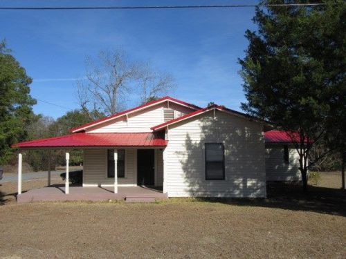 3274 Railroad Ave, Soperton, GA 30457-3638